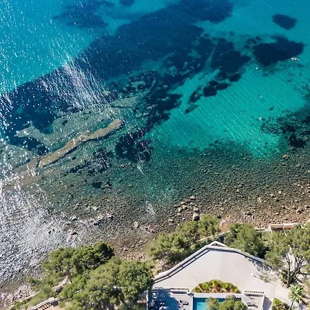 Villa Maison De Maitre Avec Piscine En Front De *