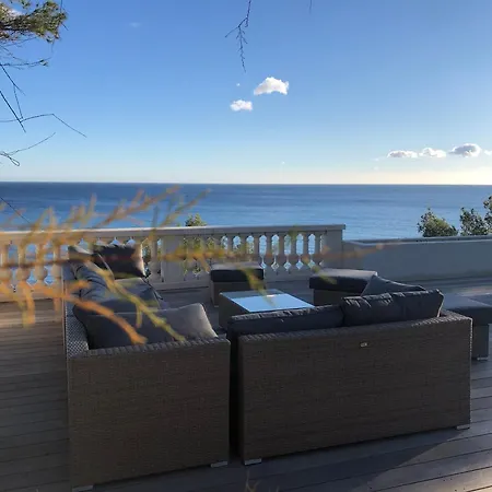 Maison De Maitre Avec Piscine En Front De La Seyne-sur-Mer