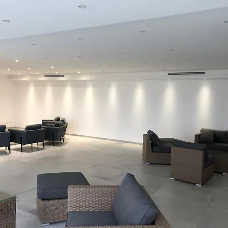 Maison De Maitre Avec Piscine En Front De La Seyne-sur-Mer