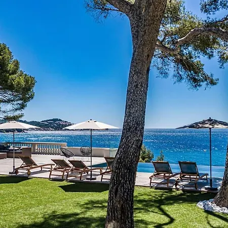 Maison De Maitre Avec Piscine En Front De La Seyne-sur-Mer
